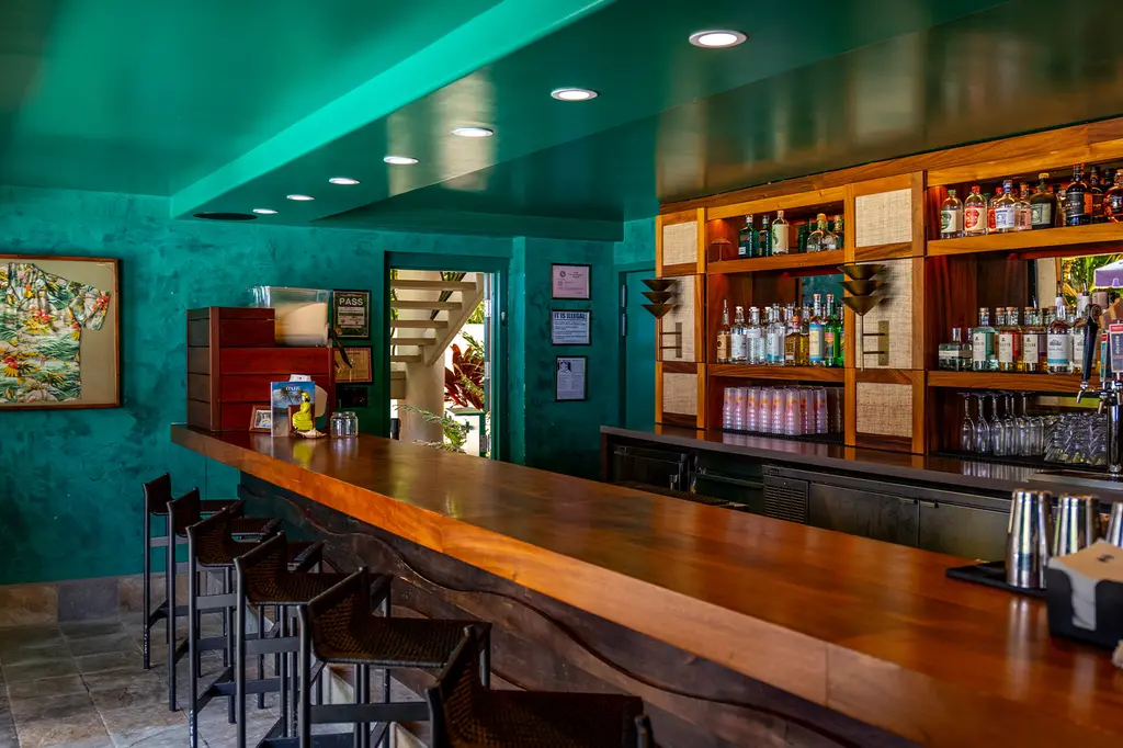 Wayfinder Waikiki image 4