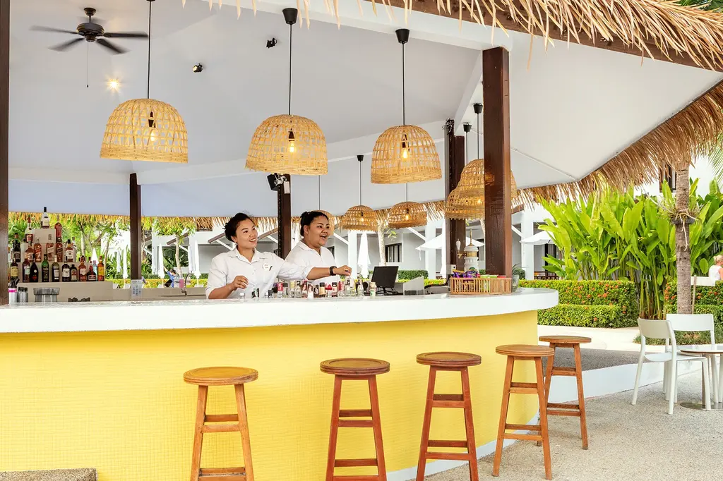 Sunwing Kamala Beach image 11