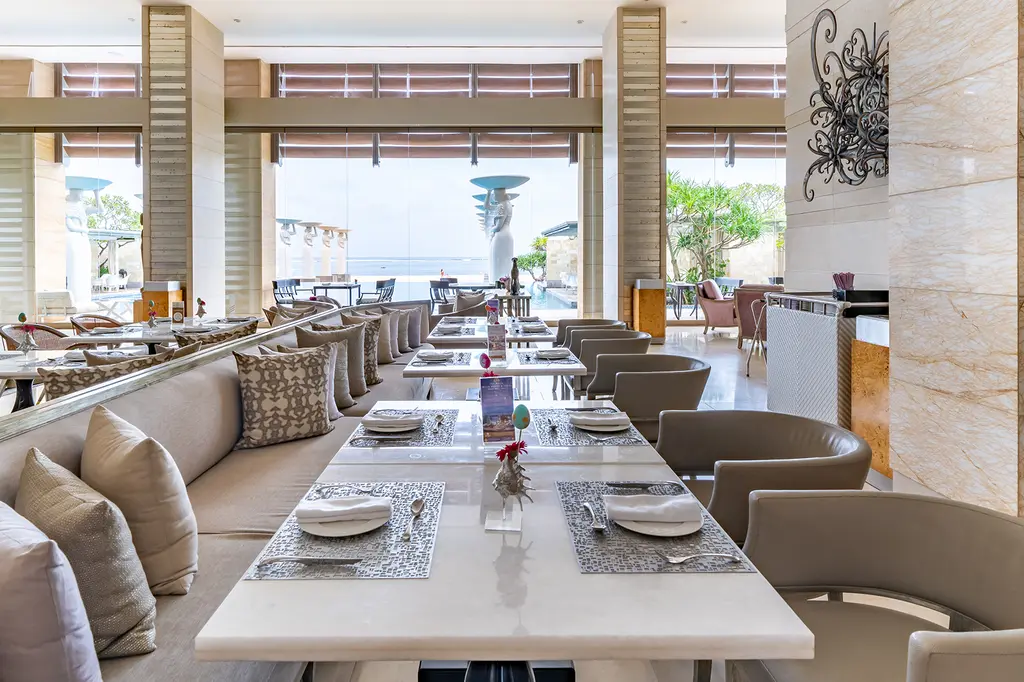 Mulia Villas image 11