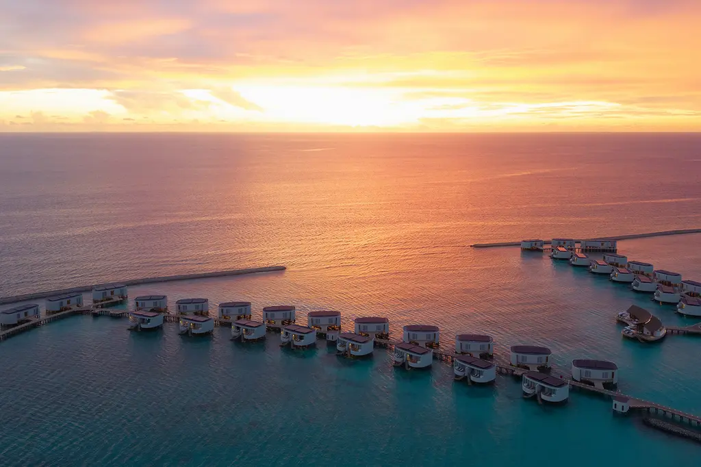 Centara Grand Lagoon Maldives image 11