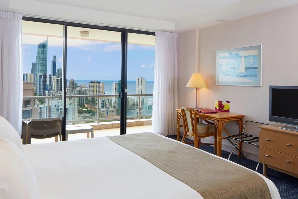 Crowne Plaza Surfers Paradise, an IHG Hotel image 6