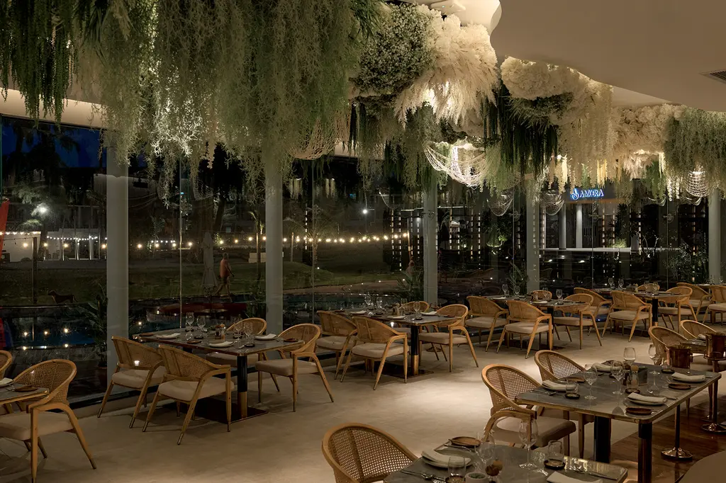 Amora Beach Resort Phuket image 6