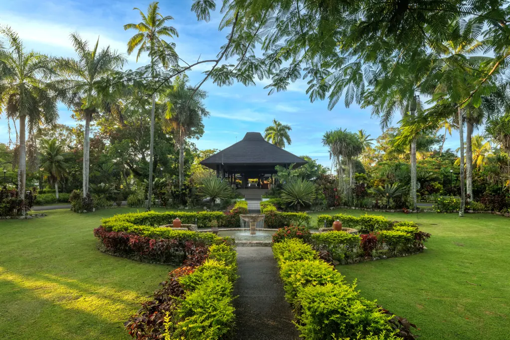 The Naviti Resort image 5