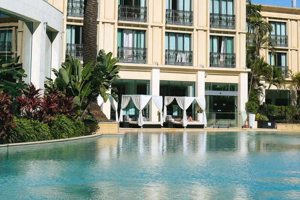 Imperial Hotel Gold Coast image 9