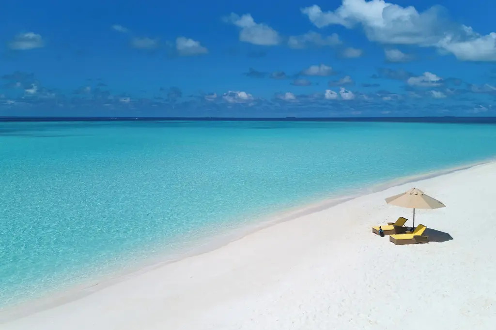 NH Maldives Kuda Rah Resort image 17