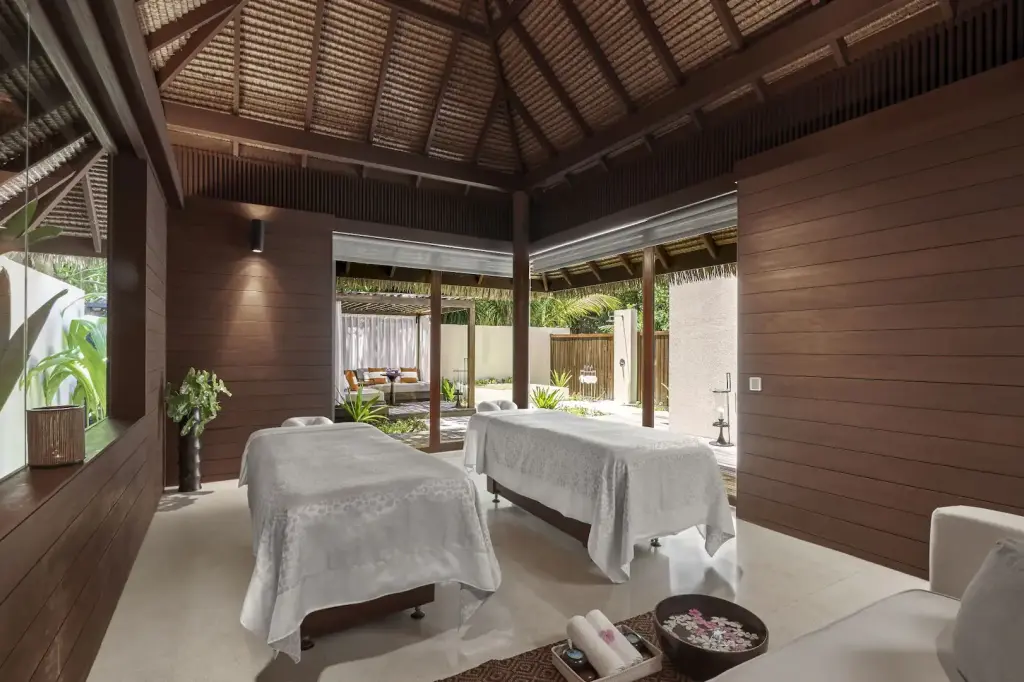 Park Hyatt Maldives Hadahaa image 15