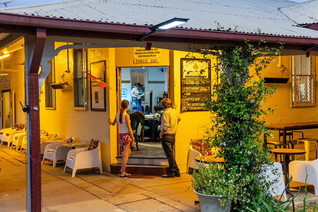 Club Boutique Hotel Cunnamulla image 10