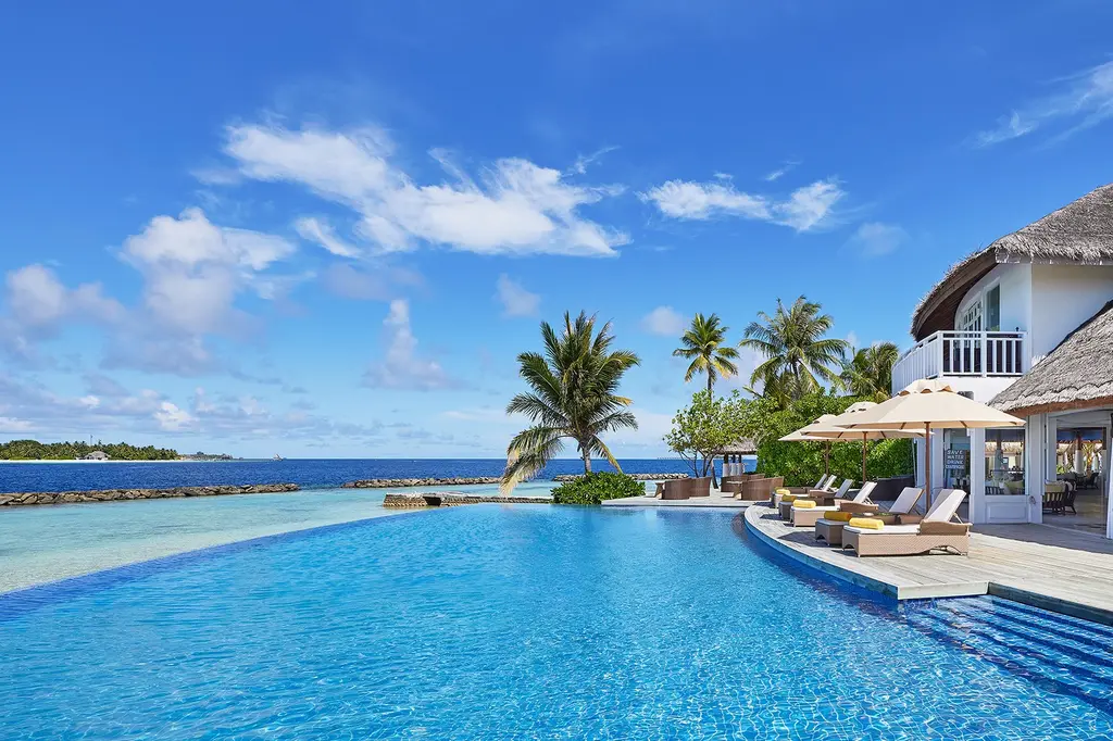 NH Maldives Kuda Rah Resort image 2