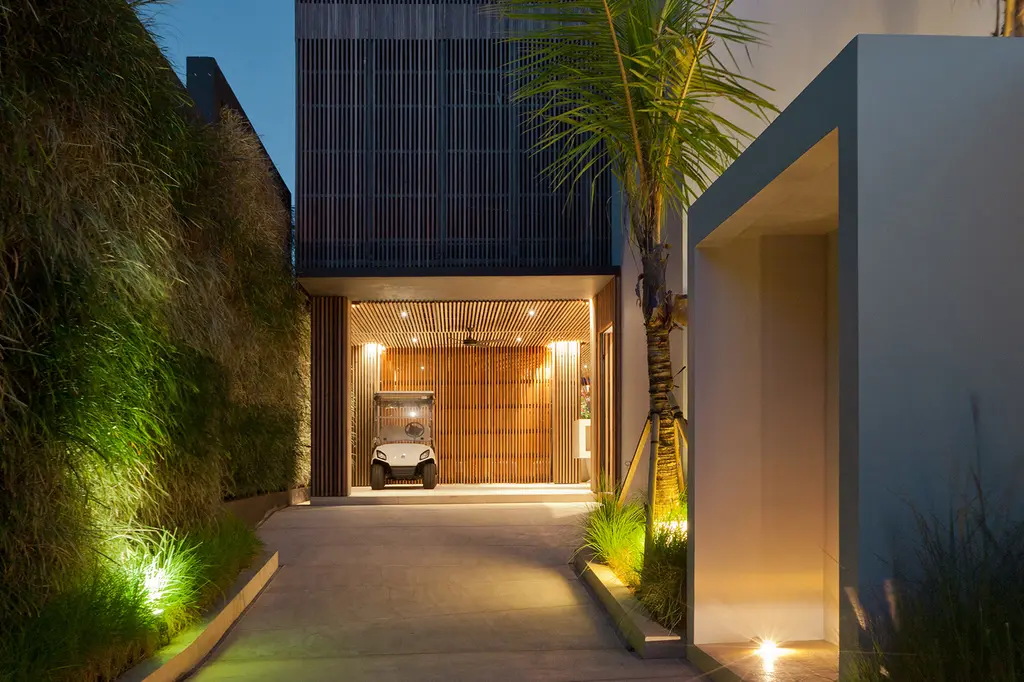 One Eleven Resorts image 10