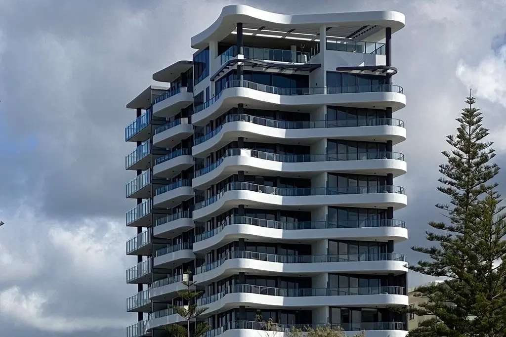 X Kirra Apartments image 14