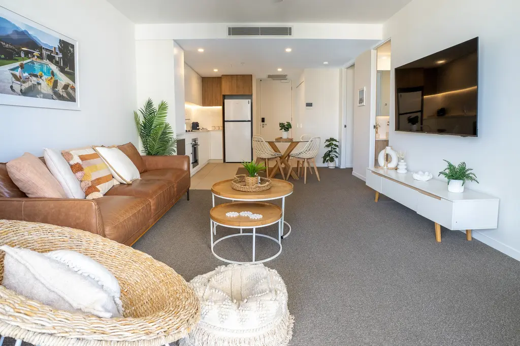 X Kirra Apartments image 10